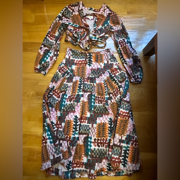 Set top and maxi skirt - Picture 4 of 4